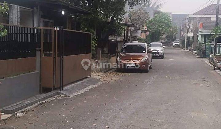 Rumah Graha Kartika Pratama Bogor Akses Jalan Lebar SHM 1