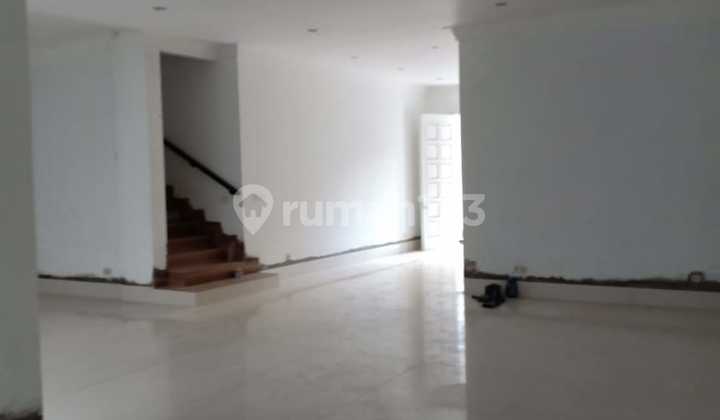 Rumah 2 Lantai di Cipayung, Jakarta Selatan