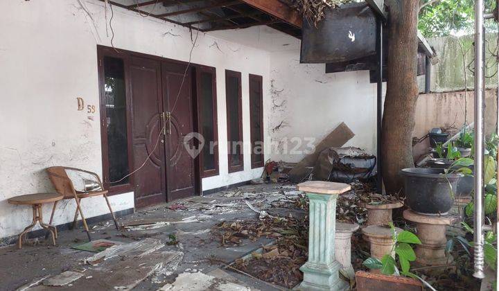 Rumah di Anggrek Loka, Tangerang Selatan 1