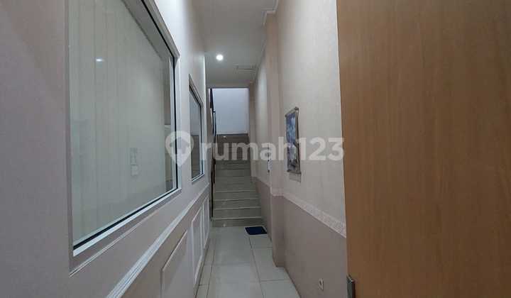 For rent, shop house ready to occupy in Rempoa, South Tangerang 2