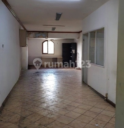 For Sale Shop House at Veteran Raya, South Jakarta 2