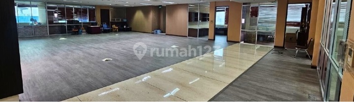For rent commercial space in Slipi, West Jakarta For rent commercial space in Slipi, West Jakarta