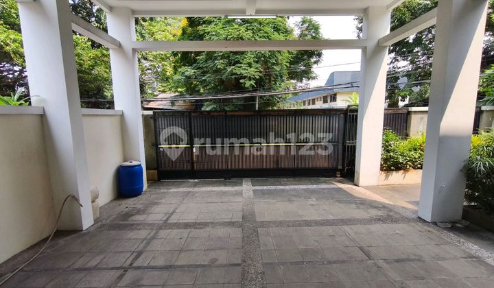 Rumah Menteng 7 Kamar 733 M2 (18x40) Tenggara 2