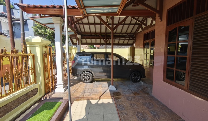 Rumah Johor Baru 4+1 Kamar 306 m2 (18x20x12.6) Selatan 2