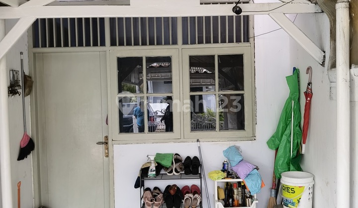 Rumah Duren Sawit 3+1 Kamar Luas 252 m2 (12x21) Selatan 2