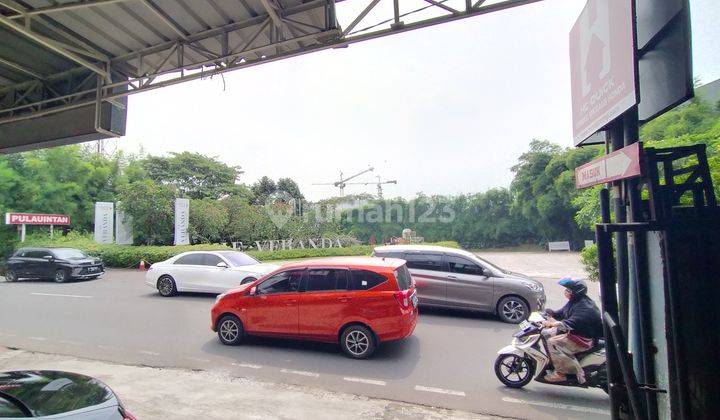 Gedung Atau Gudang Dekat Station Mrt 2