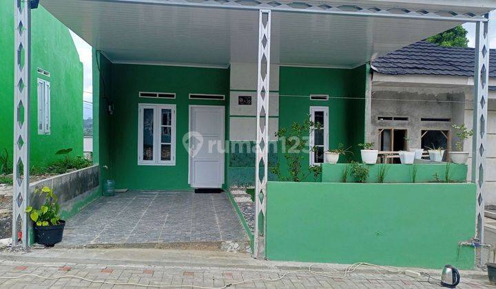 Rumah Strategis Di Dekat Stasiun Kereta Parungkuda 1