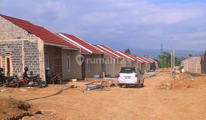 Rumah Murah Dekat Tol Cigombong, DP 0% Bisa KPR 3