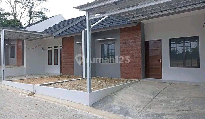 di Jl.syeh Moh Nawawi Al Bantani kp3b palima Curug kota serang banten dkt kampus UIN 2 serang  2