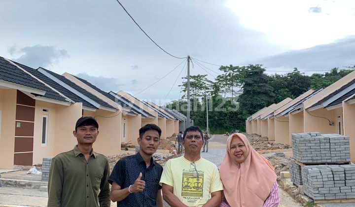 di Jl.syeh Moh Nawawi Al Bantani KP3B PALIMA CURUG KOTA SERANG DKT KAMPUS UIN 2 SERANG  1