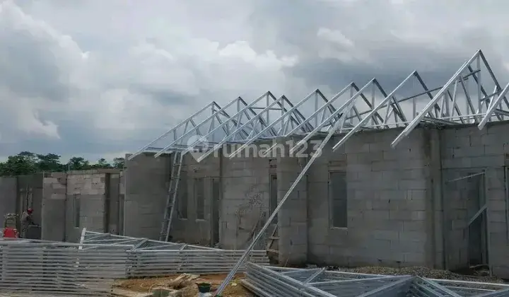 di Jl.syeh Moh Nawawi Al Bantani (kp3b palima Curug kota serang Dkt kampus UIN 2 serang  2