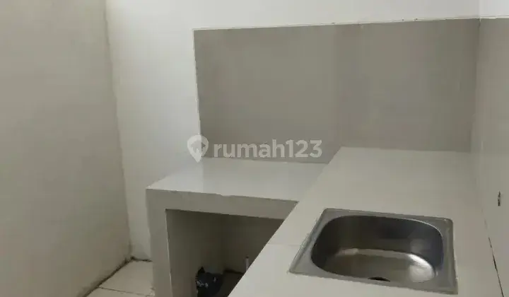 di Jl.syeh Moh Nawawi Al Bantani Sebrang kp3b palima Curug kota serang Dkt kampus UIN 2 serang Rumah SHM Baru 4