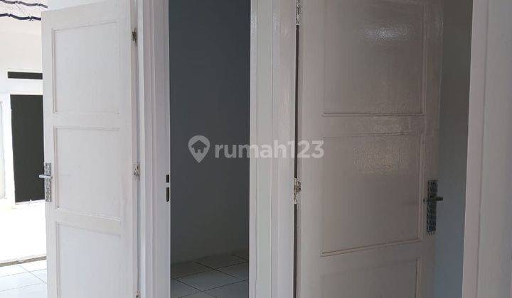 di Jl.syeh Moh Nawawi Al Bantani (sbrang kantor gubernur kp3b palima sebelah kampus UIN 2 serang banten) 2