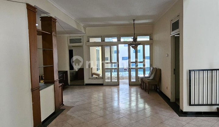 Rumah 2 lantai Graha Famili Family Shm Kpr Bank murah Selatan 2