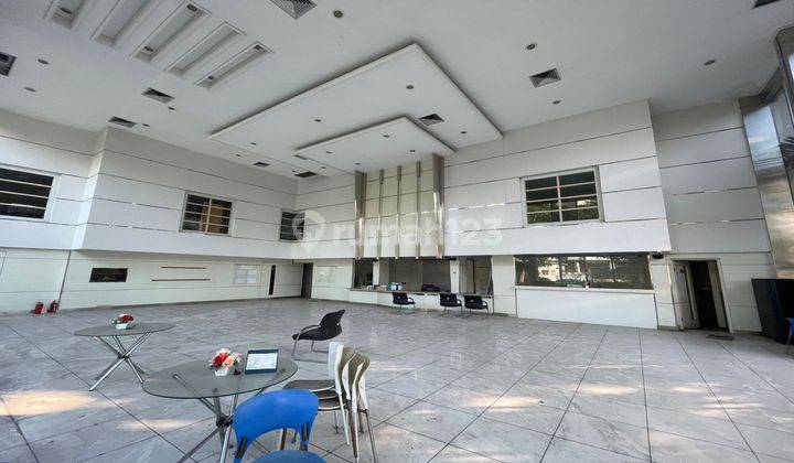 Gedung Bangunan Showroom Pusat Kota Surabaya Sulawesi Gubeng Kpr 2