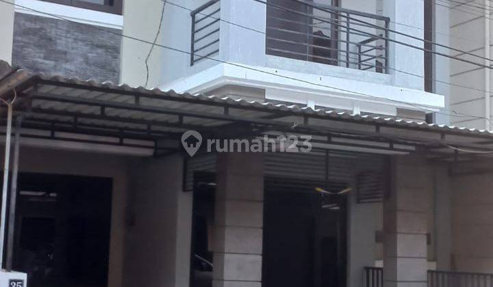 Rumah Hans Regency Manyar Tirtoyoso Tompotika Surabaya Shm Kpr 1