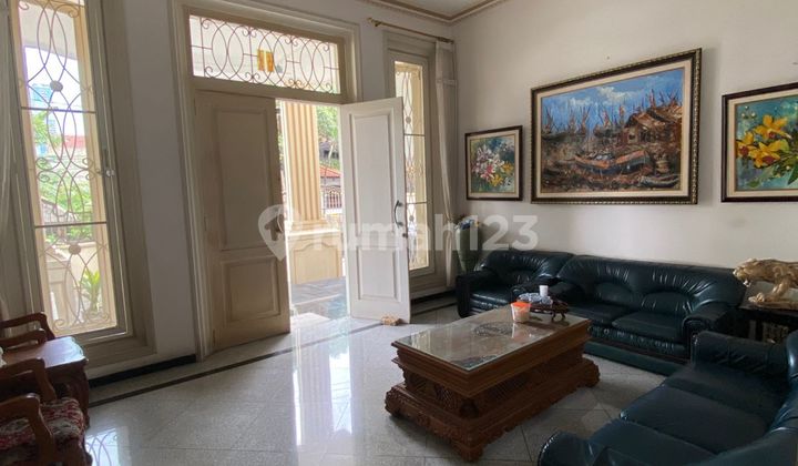 2-Story House Dharmahusada Indah Kertajaya SHM Ready to Live In Cheap 2