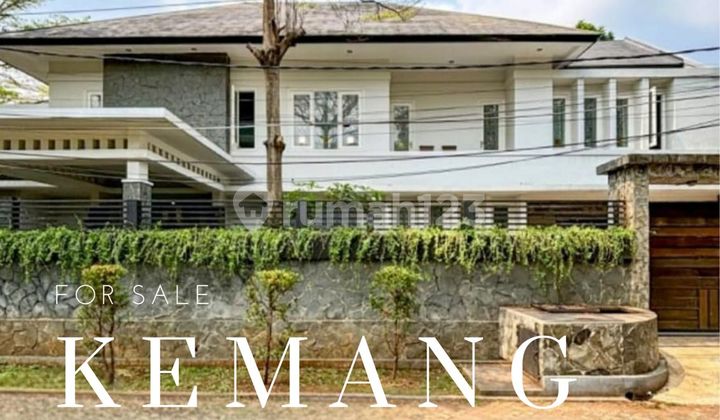 Rumah 2 Lantai Bagus SHM di Kemang Jakarta Selatan