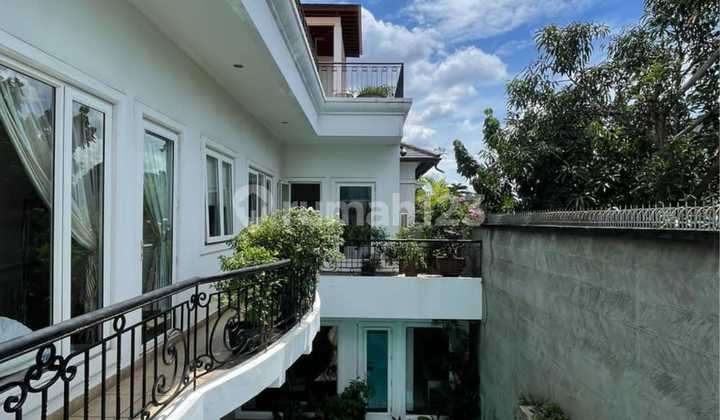 Premium Modern Classic Design House Location Kebayoran Baru South Jakarta