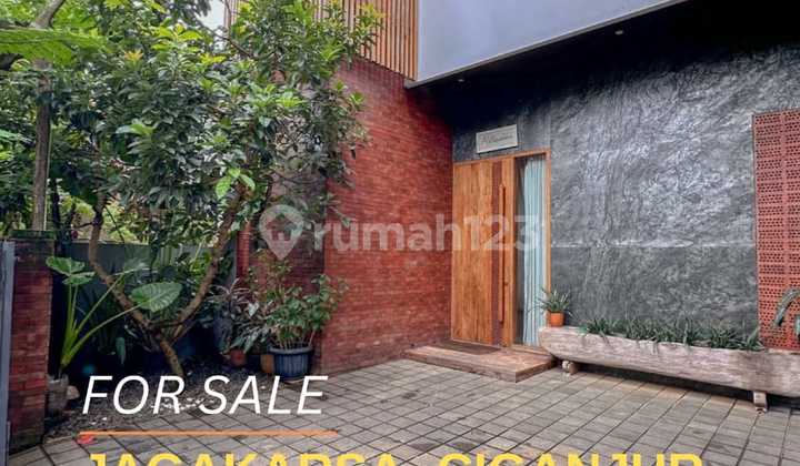 Rumah 2,5 Lantai Bagus SHM di Jagakarsa Ciganjur Jakarta Selatan 1