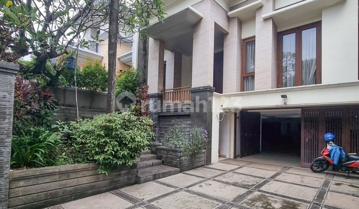 Modern Furnished House Hang Lekir Kebayoran Baru - Ocasa3411