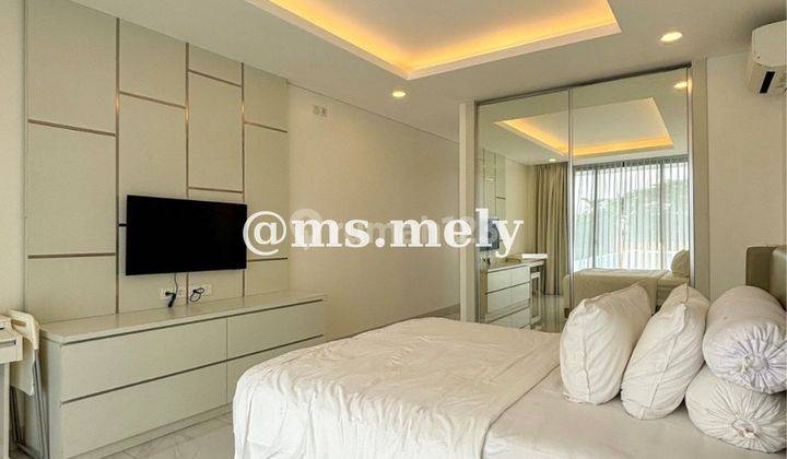 Rumah 3 Lantai Bagus Unfurnished SHM Dalam Perumahan Elit di Bsd, Tangerang 2