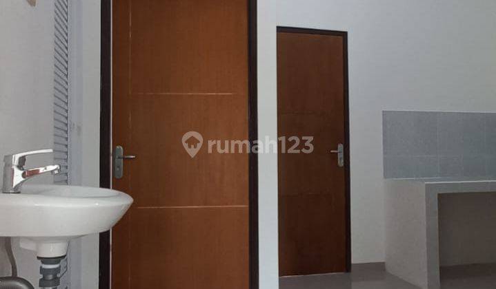 Rumah baru belakang mall DTC bebas banjir  2