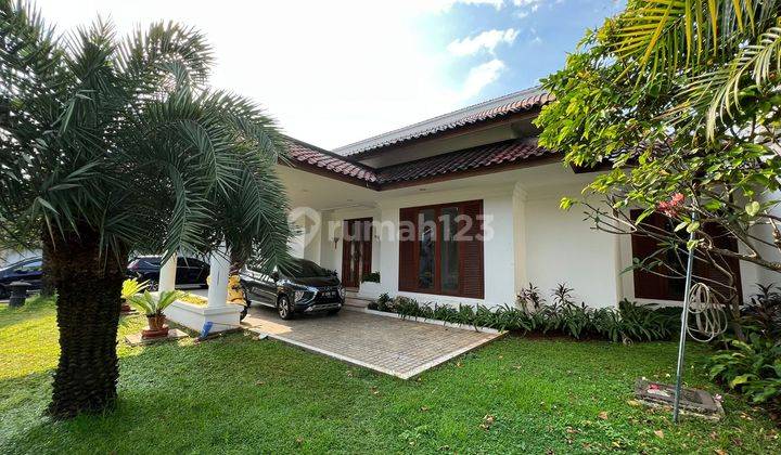 For Sale House Luxury At Villa Pejaten Barat 1