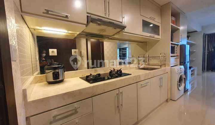 Apartement Kemang Village Residence 2