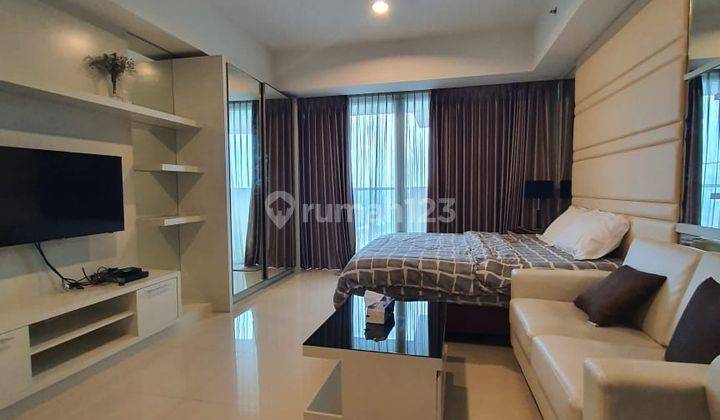 Apartement Kemang Village Residence 1