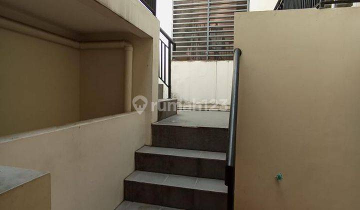 For Rent Townhouse Senayan Residence Jakarta Selatan 2