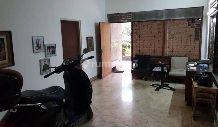 Dijual Rumah Kebayoran Baru Depan Pasar Santa  2