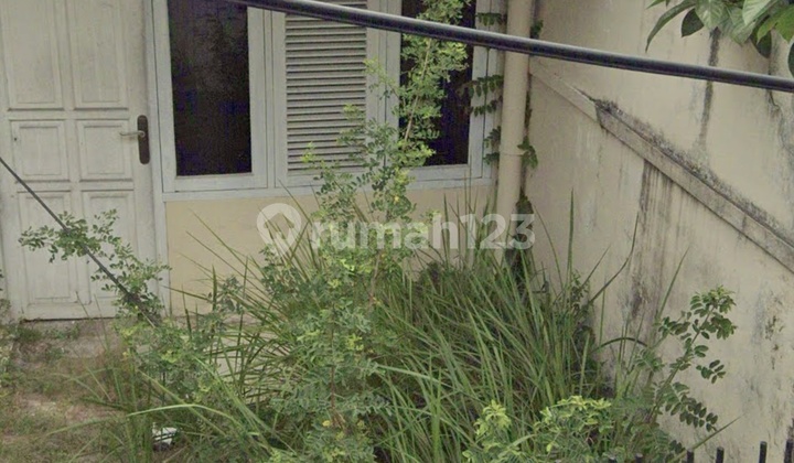 Dijual Rumah Tua Lokasi Strategis Dekat Senopati 