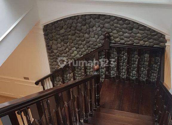 For Rent House With Rooftop Menteng 3BR 2