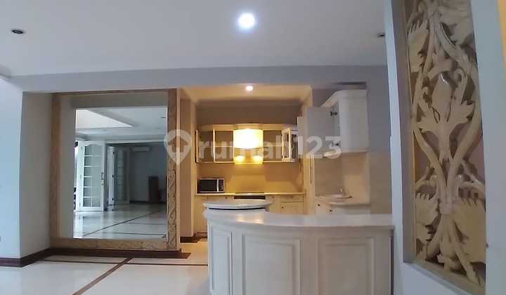 Disewakan Rumah Cantik Pondok Indah, Jakarta Selatan 2