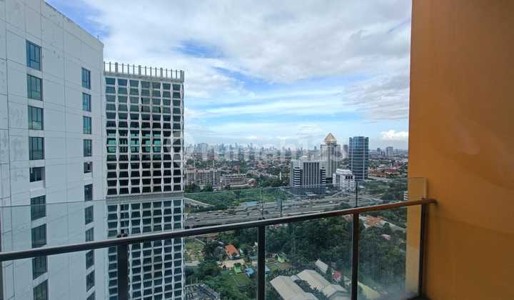 Dijual Apartement Izzara Simatupang 3BR Private Lift 2