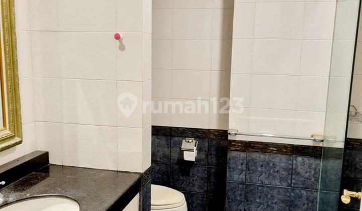 Disewakan Apartemen Simprug Teras 3Br 2