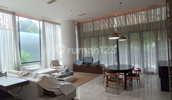 Dijual Apartemen Verde 3BR