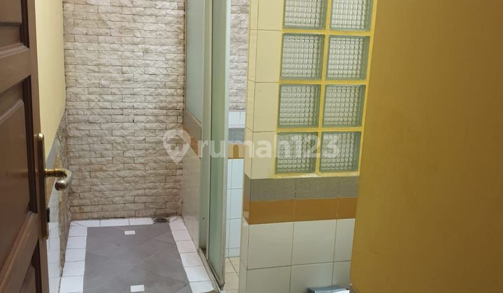 Dijual Rumah Siap Huni Bintaro Sektor 3 2
