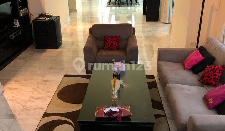 For Rent Apartment Penthouse The Peak Sudirman 4BR Furnished 2