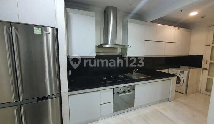 Disewakan Apartemen Essence Dharmawangsa 3BR 2