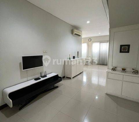 For Rent Townhouse Menteng Atas Jakarta Selatan 1