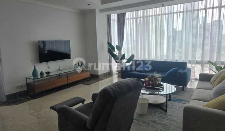 For Rent Apartment Fourseason Residence 3BR Private Elevator