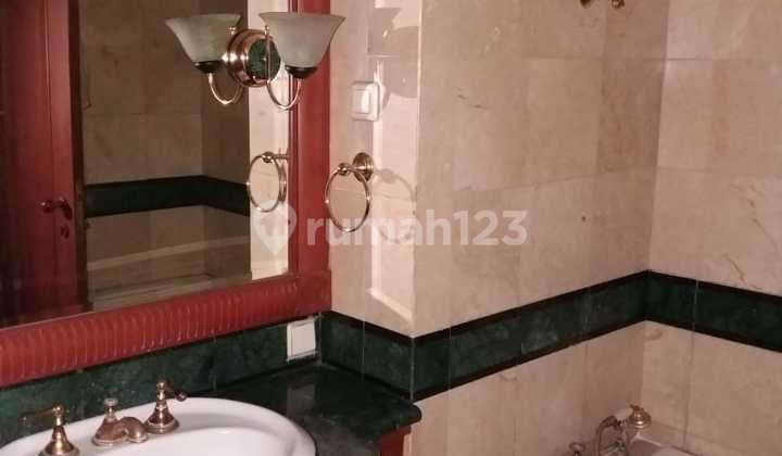kamar mandi for sale penthouse at somerset