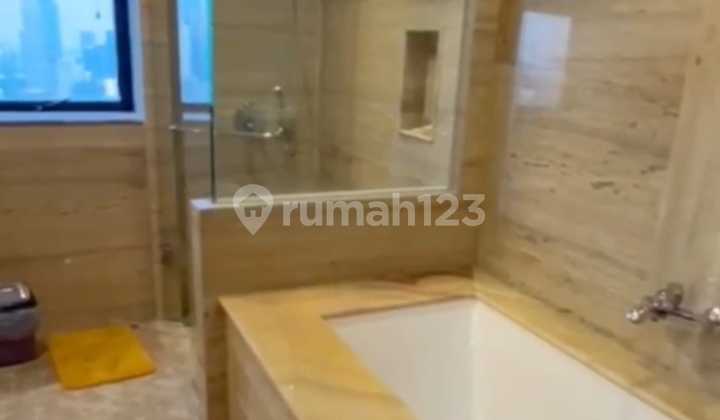 Disewakan Apartemen District 8 Senopati 2BR 2