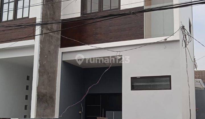 Rumah 2 Lantai Shm Wonorejo Medokan Surabaya 2