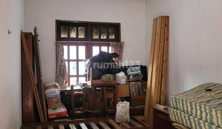 Rumah Bagus SHM di Tumapel, Surabaya 5