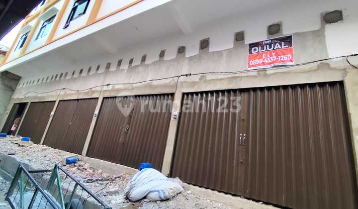FOR SALE 3 NEW SHOPHOUSES IN THE CENTRAL TRADING AREA OF PASAR 16 ILIR PALEMBANG FOR SALE 3 NEW SHOPHOUSES IN THE CENTRAL TRADING AREA OF PASAR 16 ILIR PALEMBANG