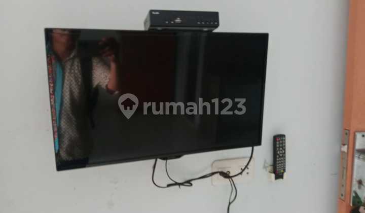 For Sale: 3-Story Boarding House in Paseban, Central Jakarta 2