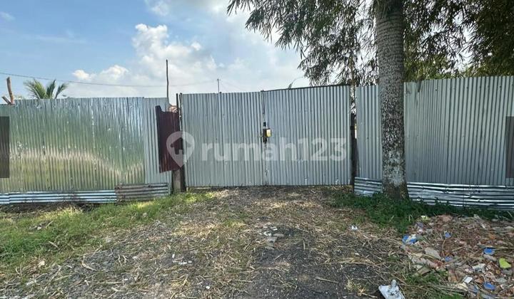 LAND FOR SALE ON PIPA ROAD, NEAR MUSI II BRIDGE, PUSRI, PALEMBANG LAND FOR SALE ON PIPA ROAD, NEAR MUSI II BRIDGE, PUSRI, PALEMBANG